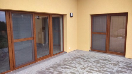 Dveřní sítě pantové-Zl.Dub